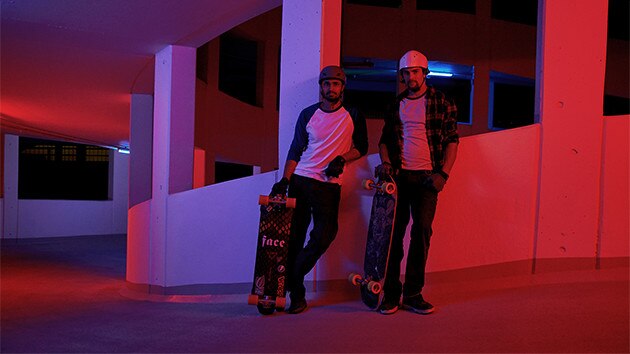 Αθλητές Longboard Guto και Sebastian G 310 R Park n Ride Challenge