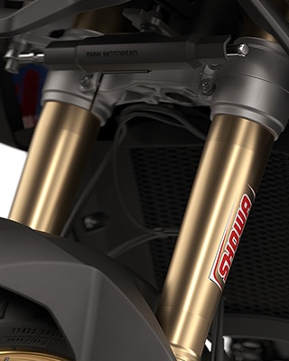 Η F 900 GS της BMW με πακέτο Enduro Pro και σπορ ανάρτηση.