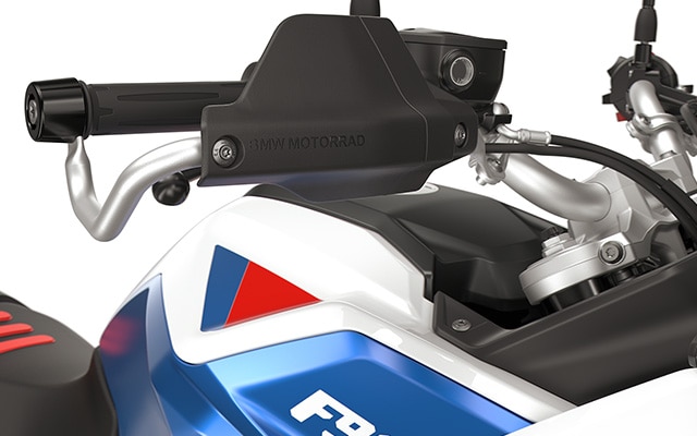 Χούφτα προστασίας Enduro με μεταλλικό βραχίονα για την F 900 GS στην έκδοση GS Trophy