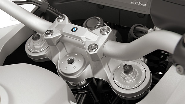 Το ρυθμιζόμενο πιρούνι της F 900 GS Adventure της BMW Motorrad