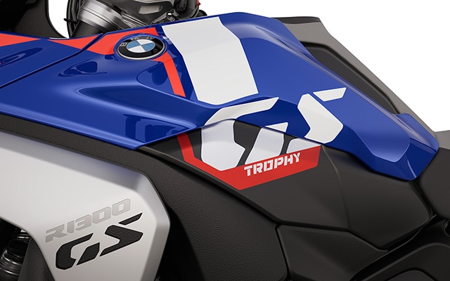 Η επιγραφή «GS Trophy» της R 1300 GS Trophy της BMW Motorrad