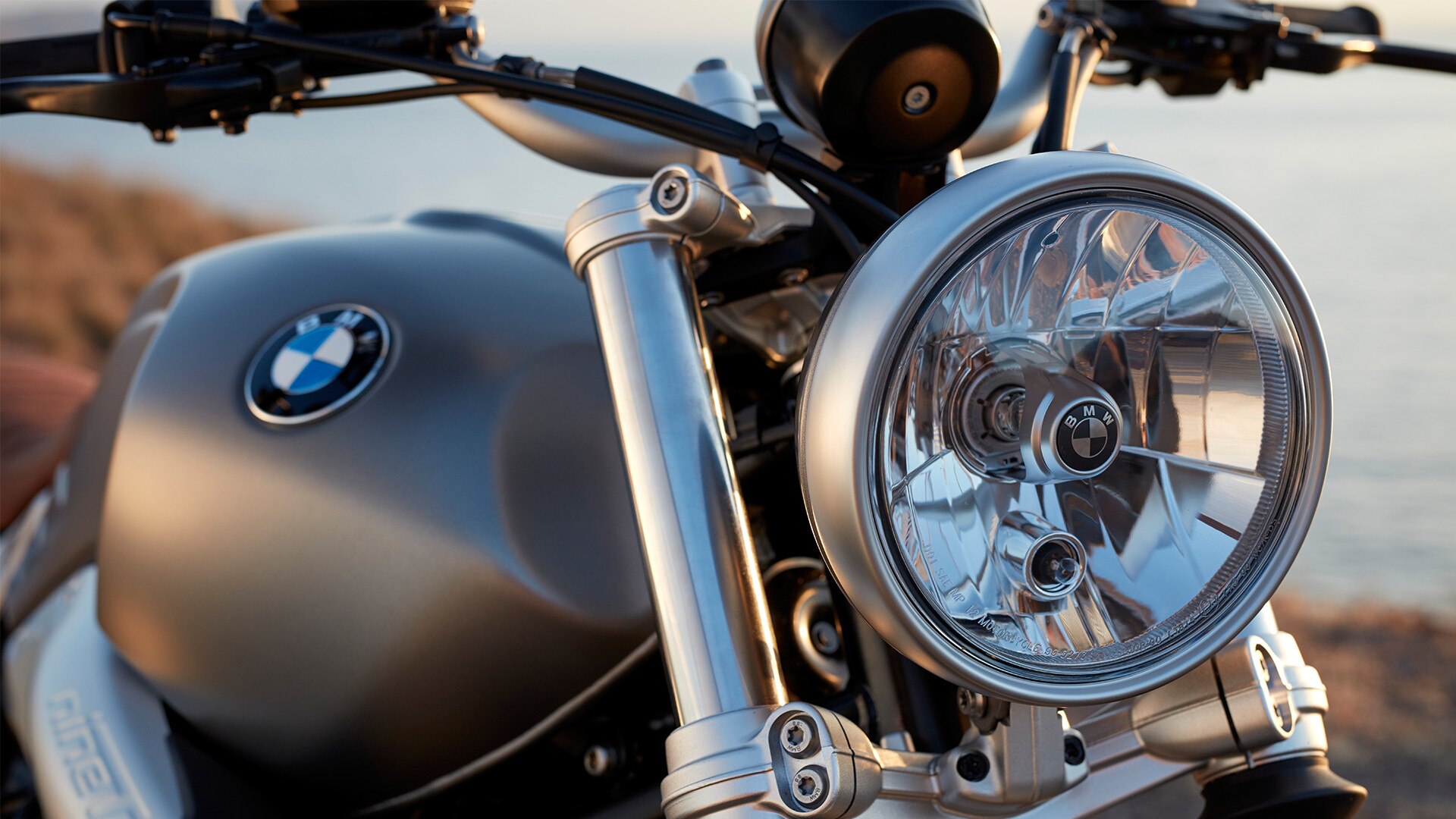 R nineT Scrambler στρογγυλοί προβολείς