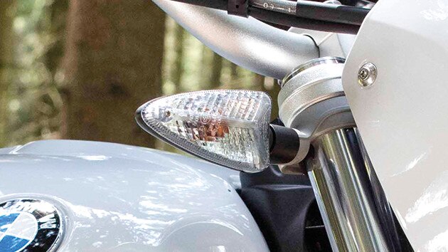 R nineT Urban G/S λευκά φλας.