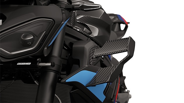 Τα M Carbon Winglet της M 1000 R από την BMW