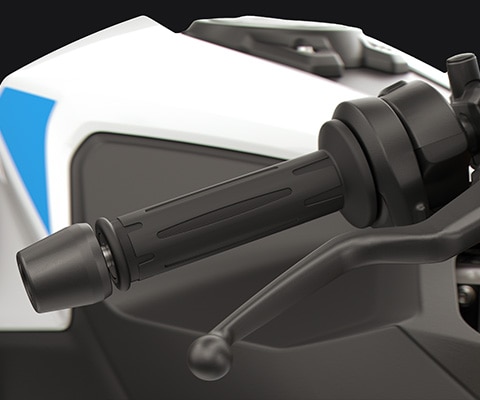 Adjustable hand levers and heated grips of the F 450 RR from BMW Motorrad