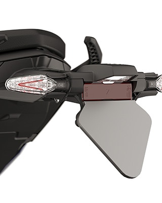 Το σπορ πίσω μέρος της F 900 XR της BMW Motorrad