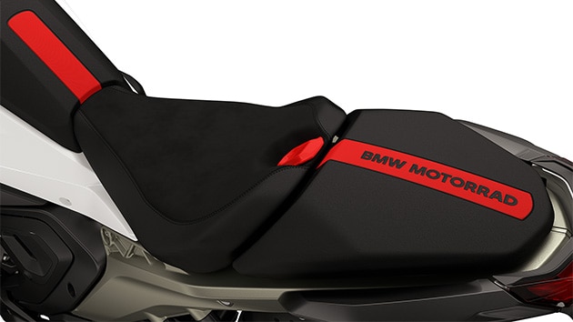 Το βαμμένο ένθετο σέλας της R 1300 RS της BMW Motorrad