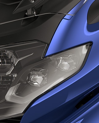 Εστίαση στους προβολείς LED.