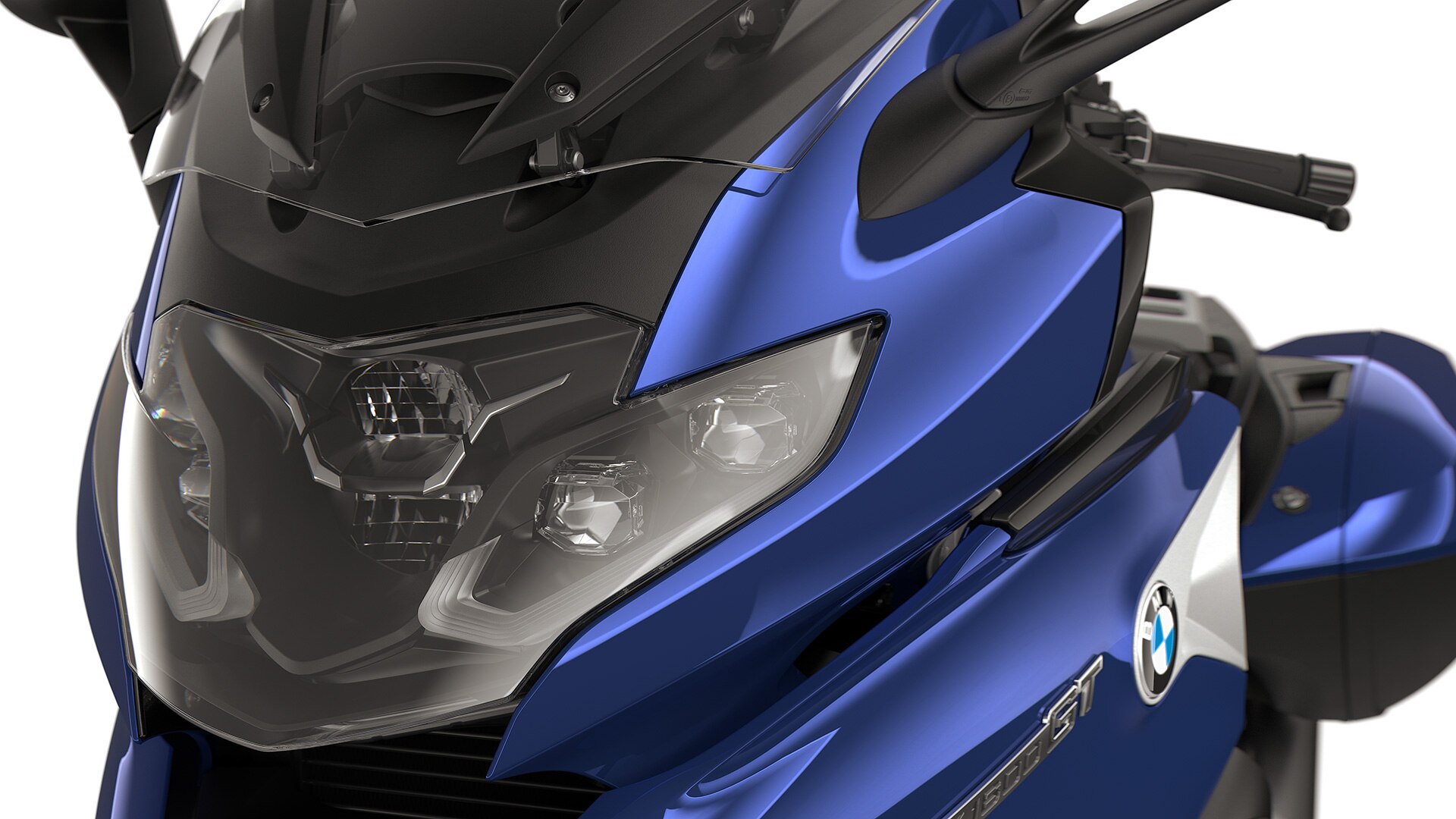 Εστίαση στους προβολείς LED.