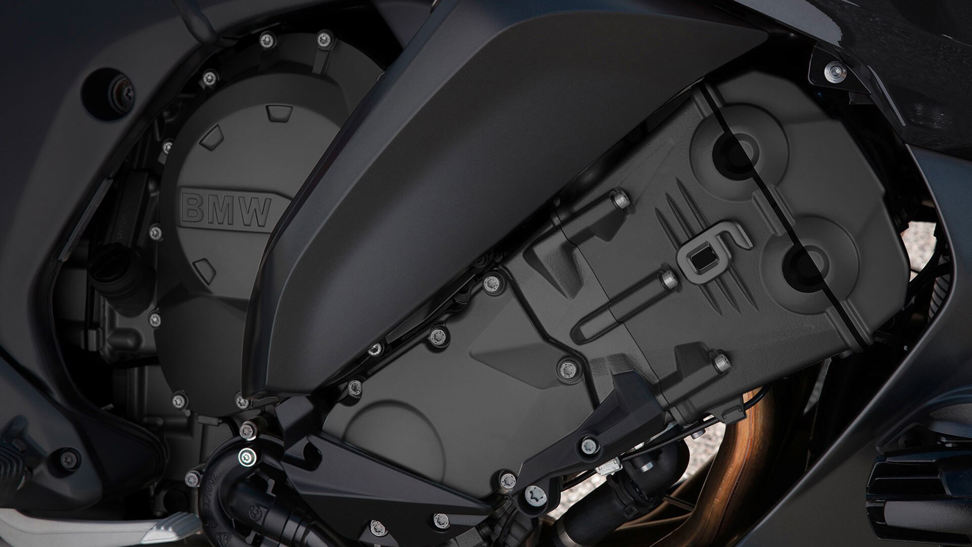 6-κύλινδρος σε σειρά κινητήρας K 1600 GT σε πολλά χρώματα