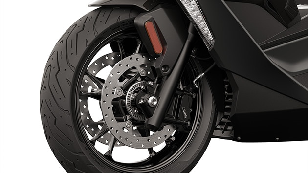 Το C 400 GT της BMW Motorrad με ABS Pro